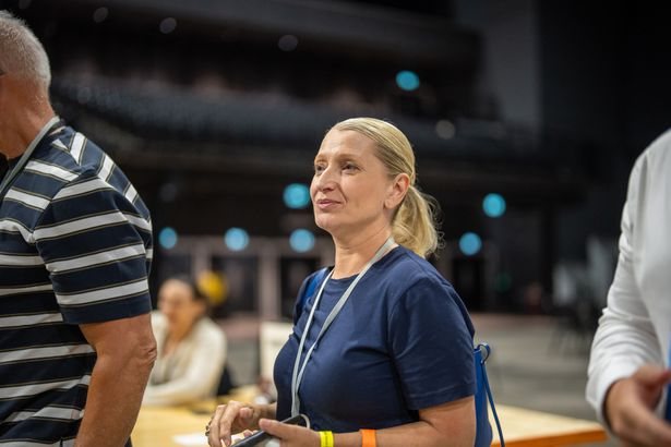Bev Craig wins Greater Manchester mayoral by-election as Labour beats Reform