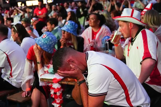 England's World Cup hopes dashed as Argentina win semi-final