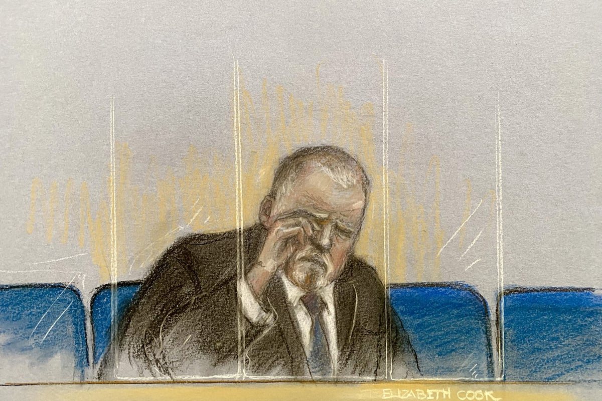 Funeral director Robert Bush apologises for hoarding bodies and defrauding families