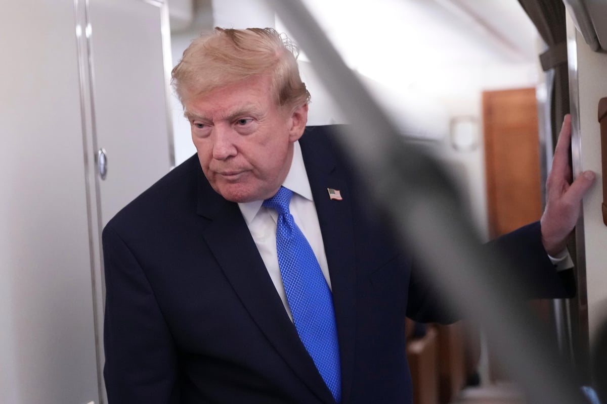Trump accuses Iran of «unbelievably duplicitous» behaviour over peace talks denial