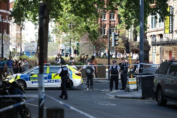Woman arrested after four men stabbed in Covent Garden